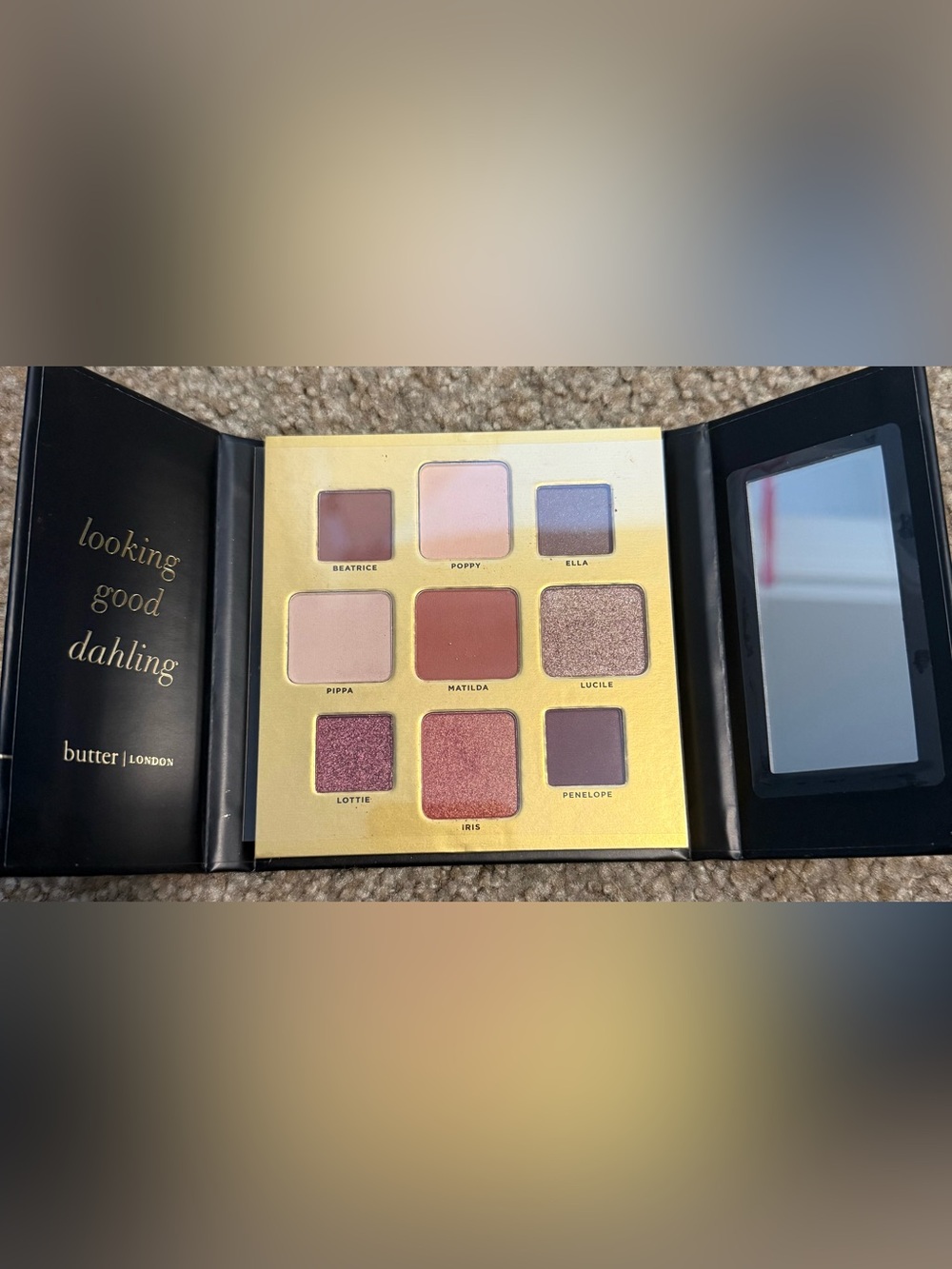 Teddy Girl- butter LONDON- Eyeshadow Palette